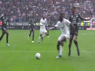 法甲 里昂vs梅斯 (盛斌) 20231105封面图