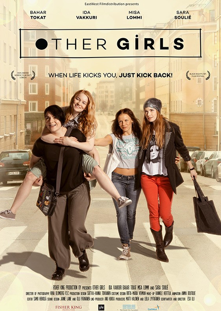 少女青春期封面图